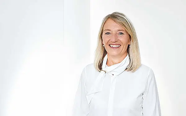  S. Hofmann